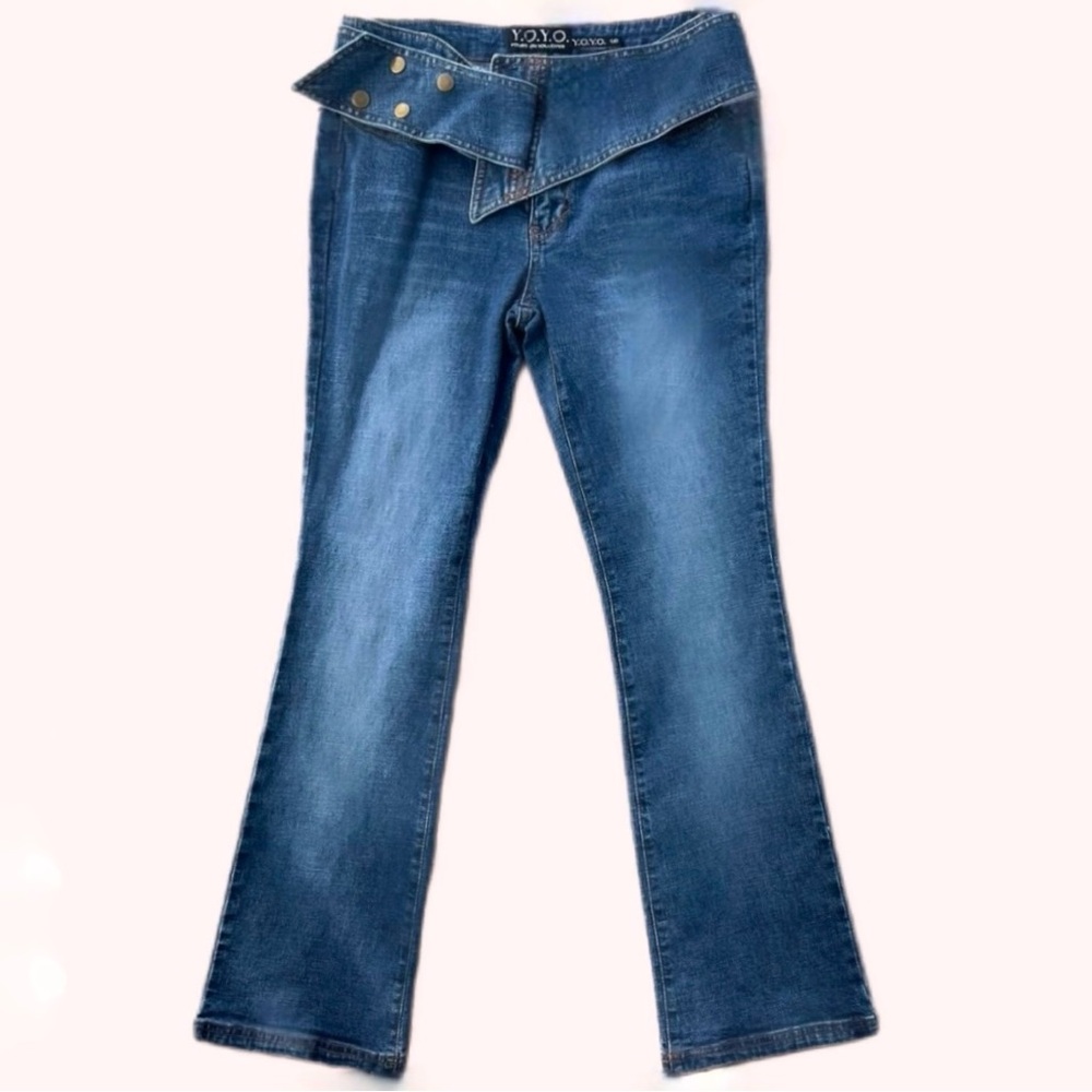 Vintage 00s Mid/Low Rise Flare Jeans w Built in Embellished Denim Belt & Pockets